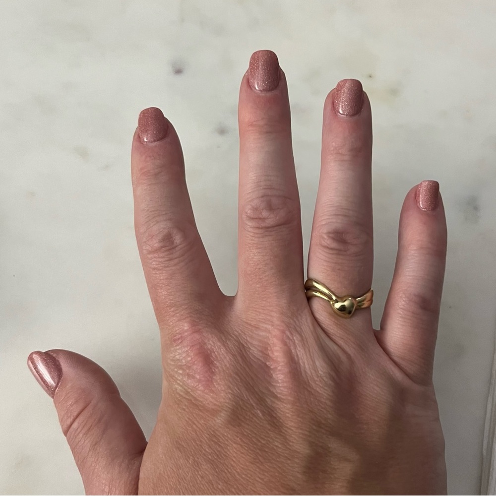14k yellow gold heart abstract wave band ring